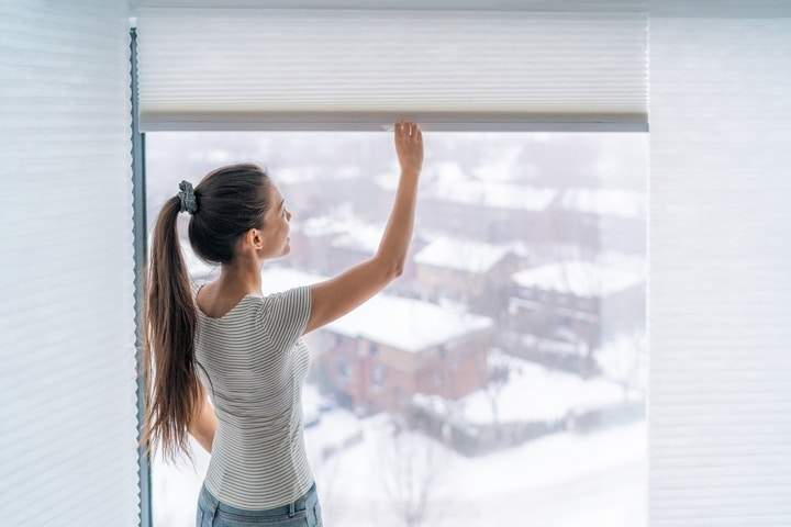 Secure the windows to keep a room warm in winter.